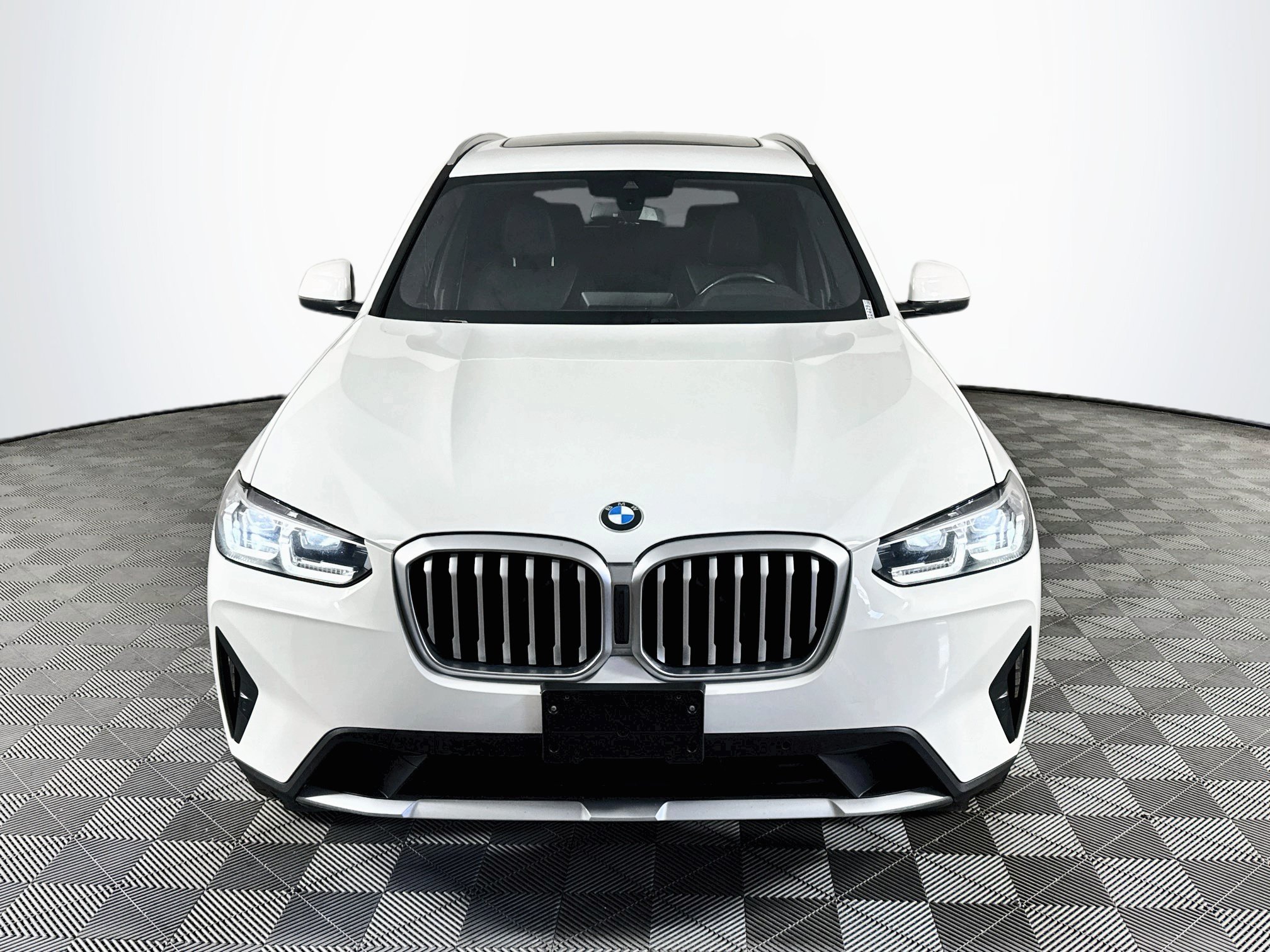 Used 2023 BMW X3 sDrive30i RWD video 2