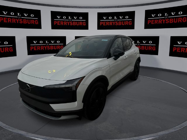 New 2026 Volvo EX30 Cross Country Ultra w/ Protection Package Premier AWD/4WD image 4