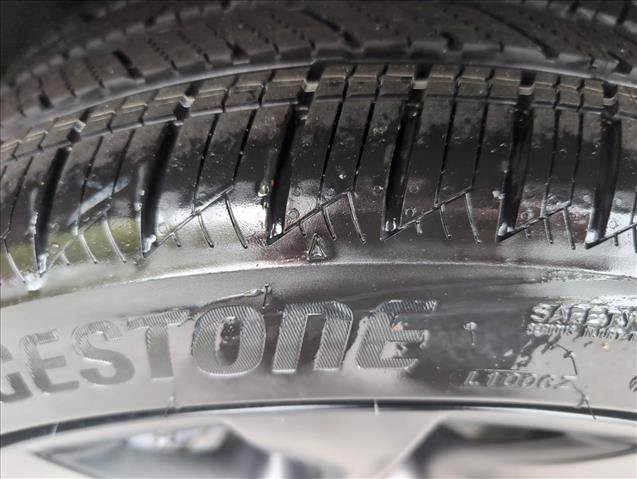 Used 2024 Tesla Model Y Long Range AWD/4WD image 29