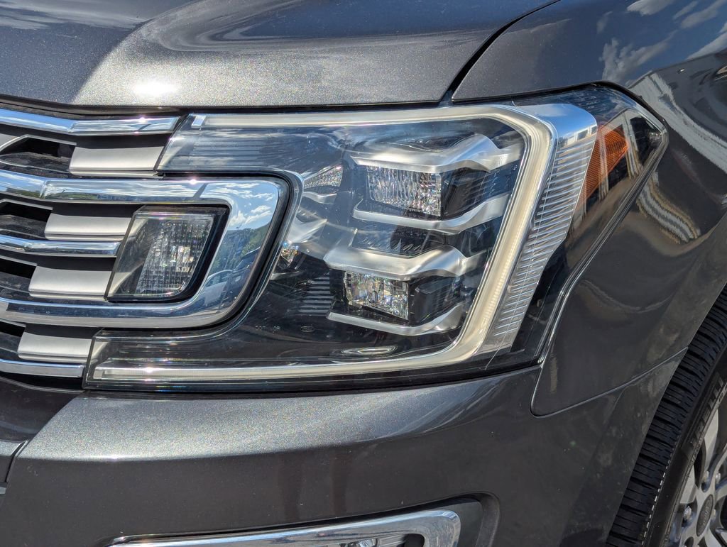 Used 2020 Ford Expedition Max Limited w/ Equipment Group 302A AWD/4WD image 7