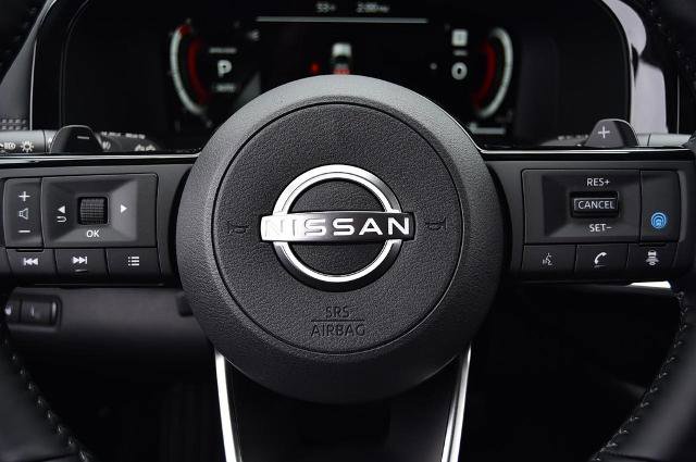 New 2025 Nissan Pathfinder Platinum w/ Cargo Package image 23