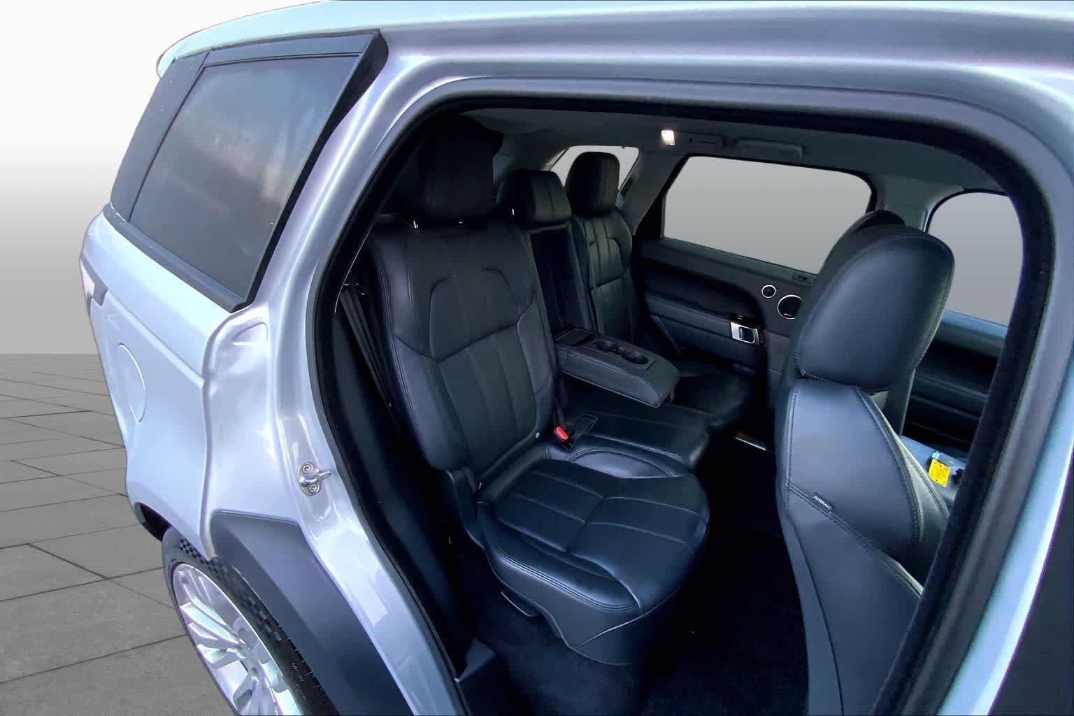 Used 2014 Land Rover Range Rover Sport HSE AWD/4WD image 19