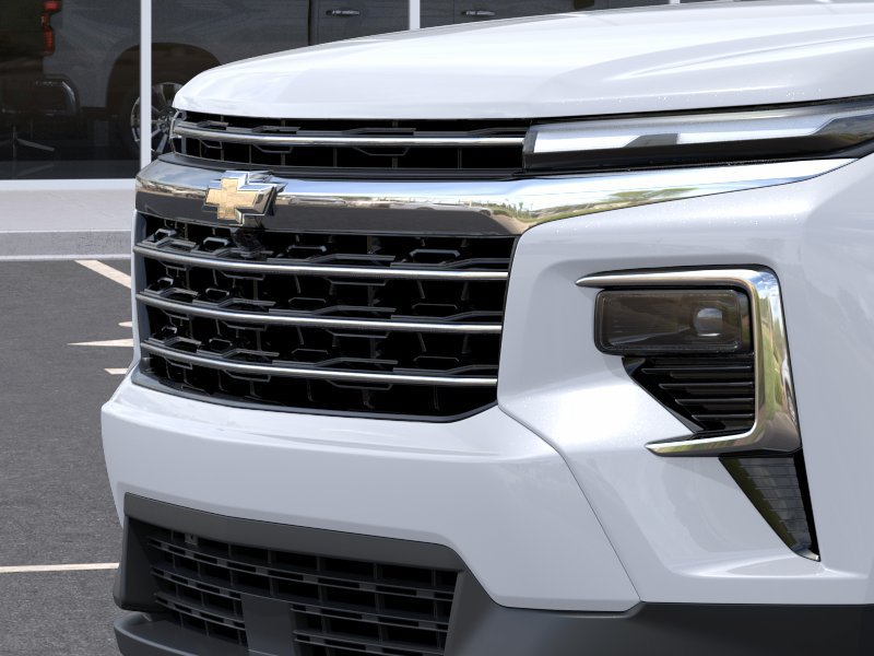 New 2026 Chevrolet Traverse LT w/ Driver Confidence Package AWD/4WD image 13