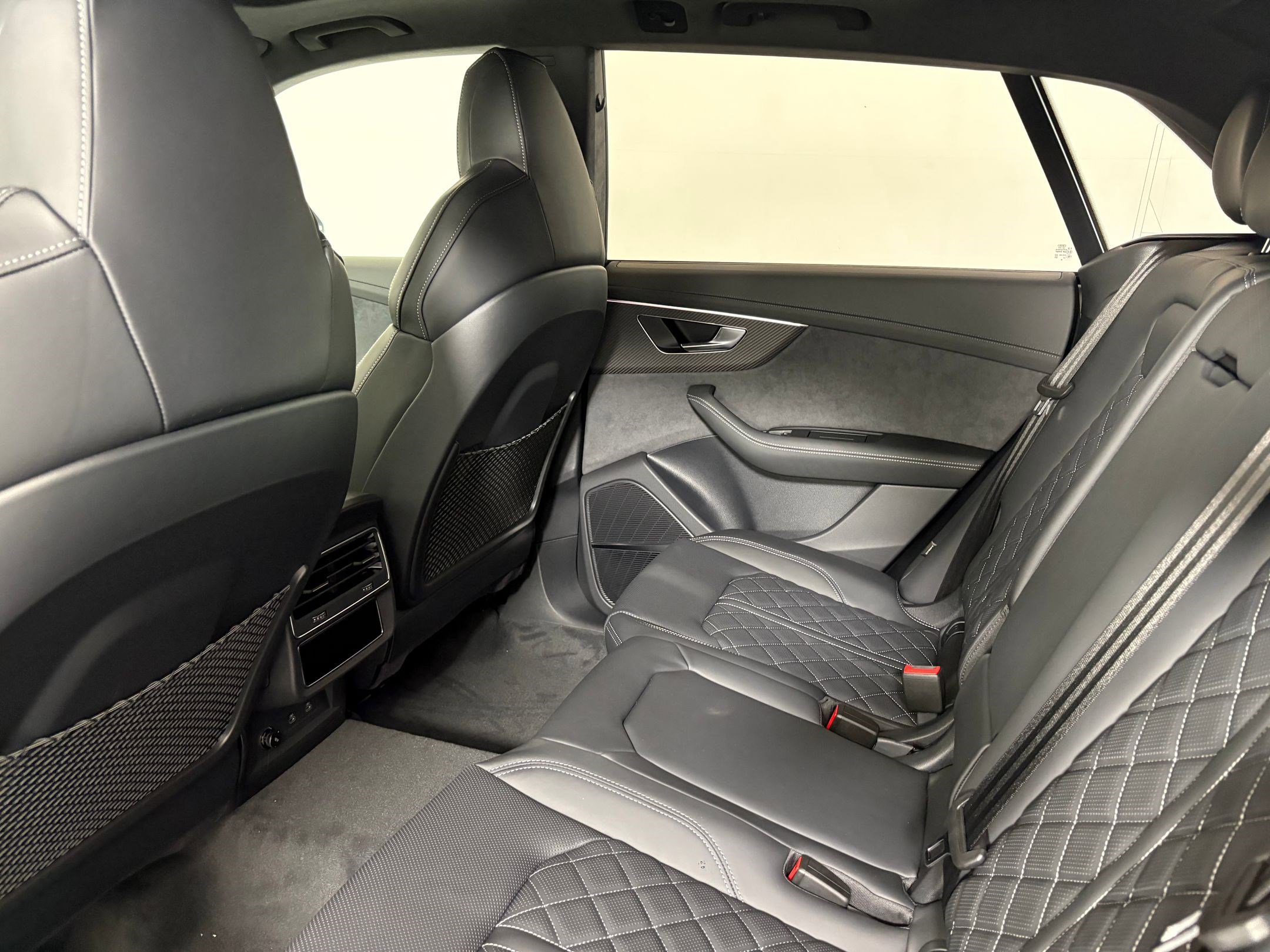 New 2026 Audi SQ8 Prestige image 22