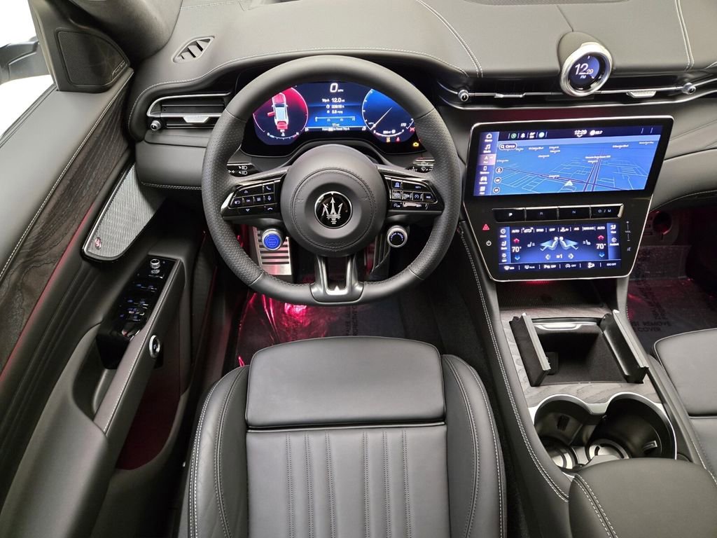 New 2025 Maserati Grecale Modena image 20