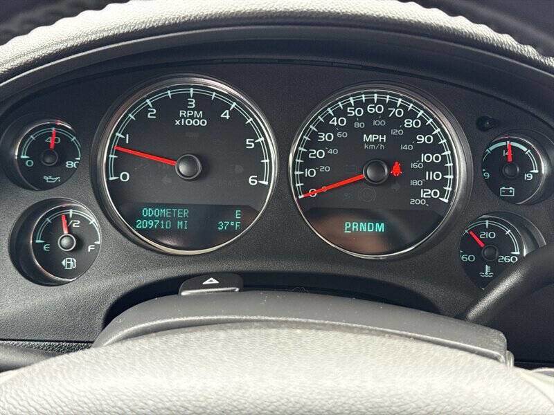 Used 2012 GMC Yukon Denali AWD/4WD image 25
