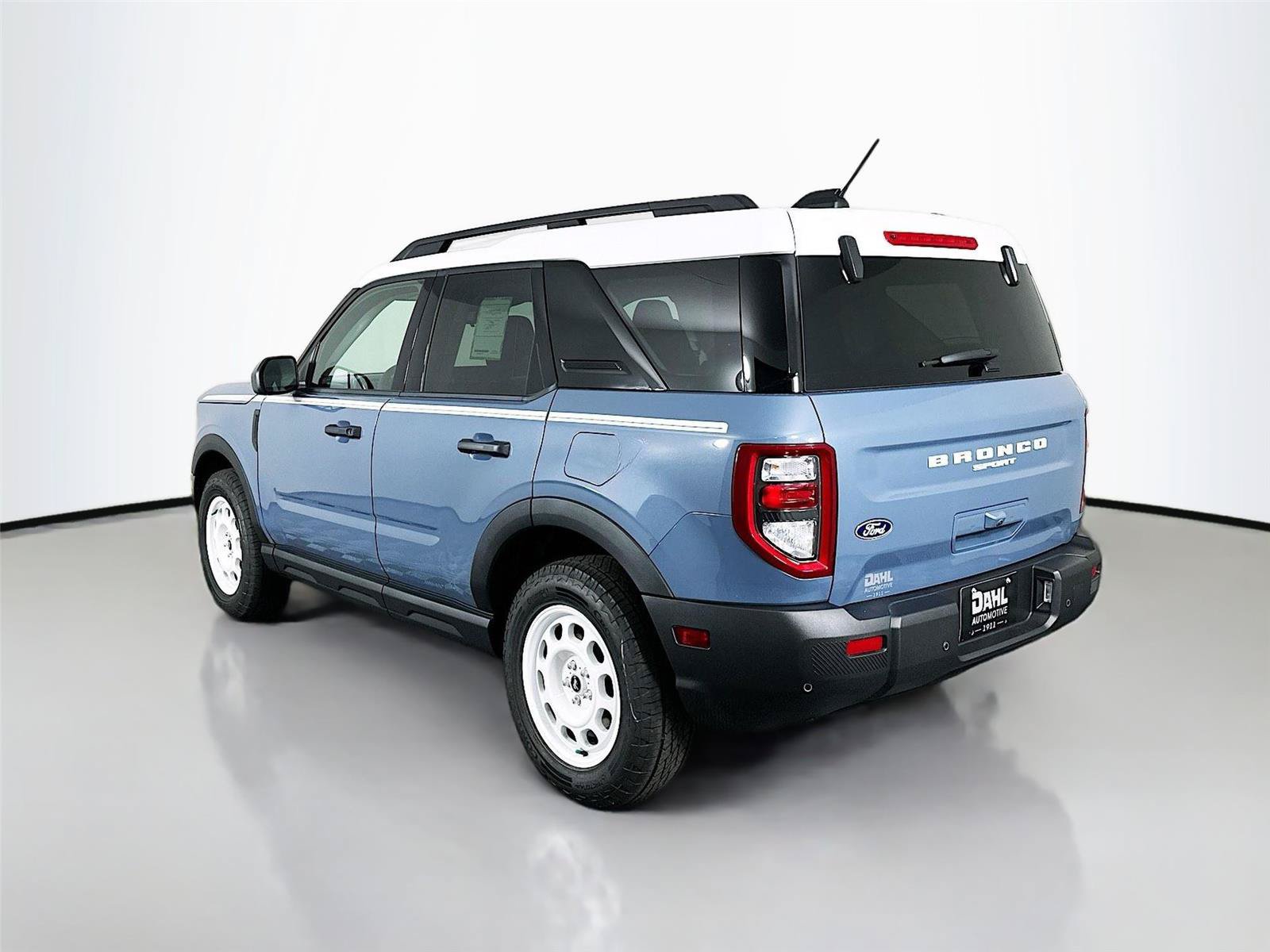 New 2026 Ford Bronco Sport Heritage w/ Convenience Package AWD/4WD image 10