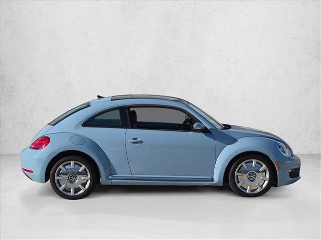 Used 2012 Volkswagen Beetle 2.5 FWD image 4