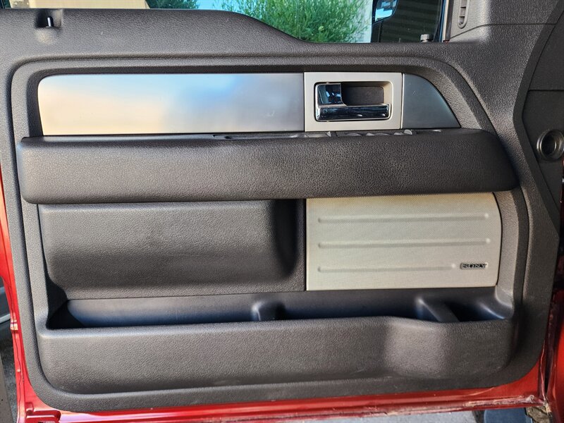 Used 2014 Ford F150 FX4 w/ Equipment Group 402A Luxury AWD/4WD image 26