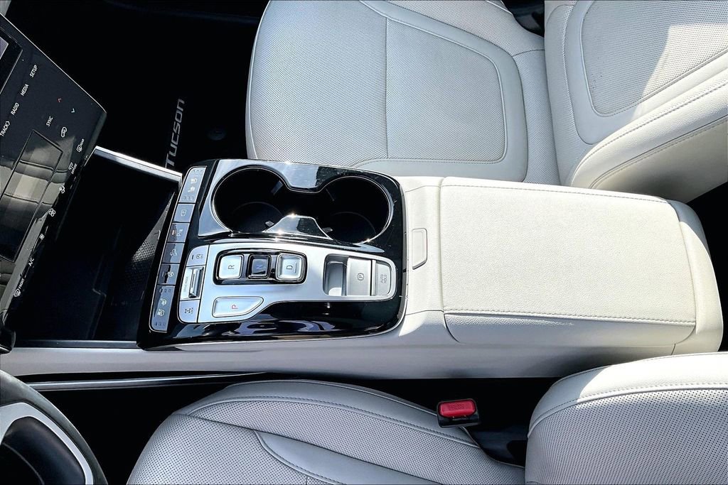 Used 2023 Hyundai Tucson Limited image 15