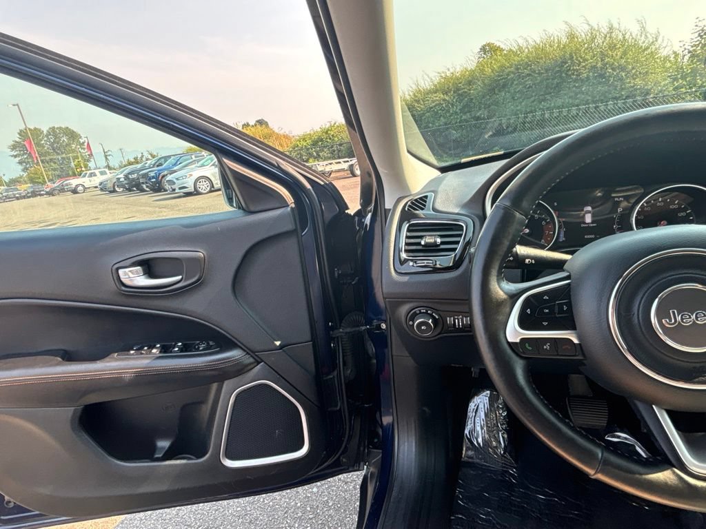 Used 2018 Jeep Compass Limited FWD image 26