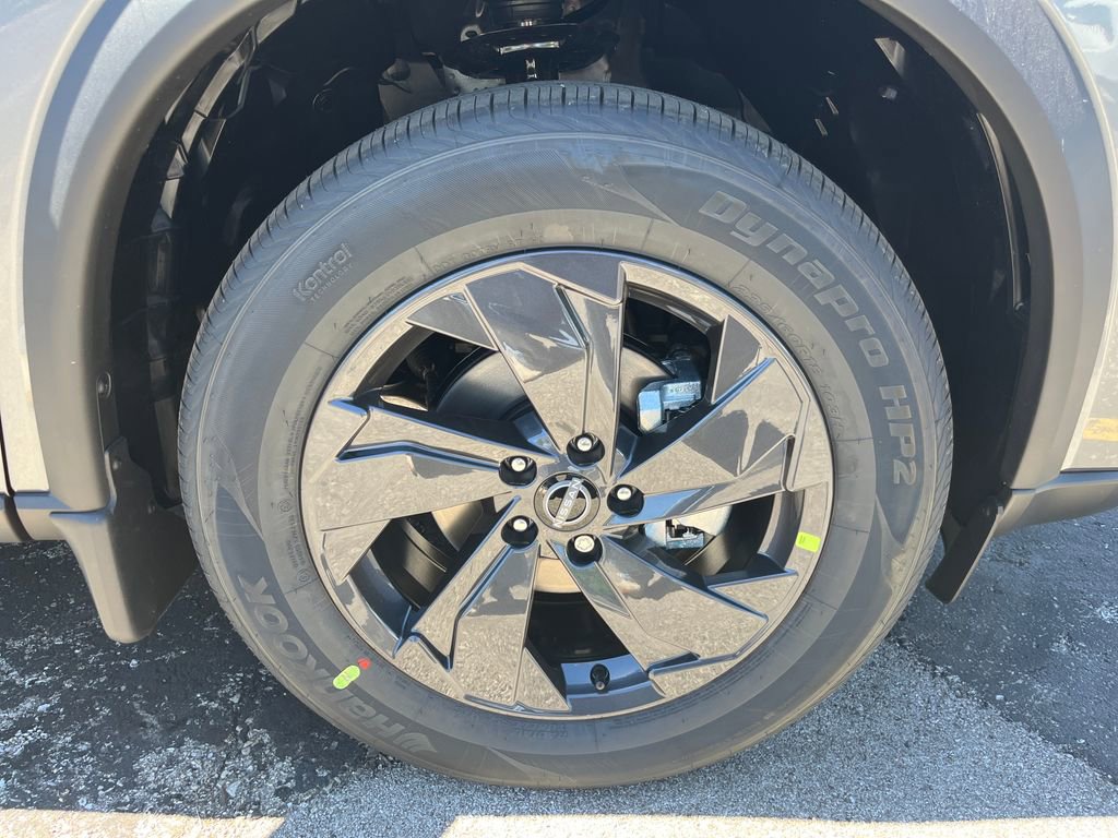 New 2026 Nissan Rogue SV AWD/4WD image 11