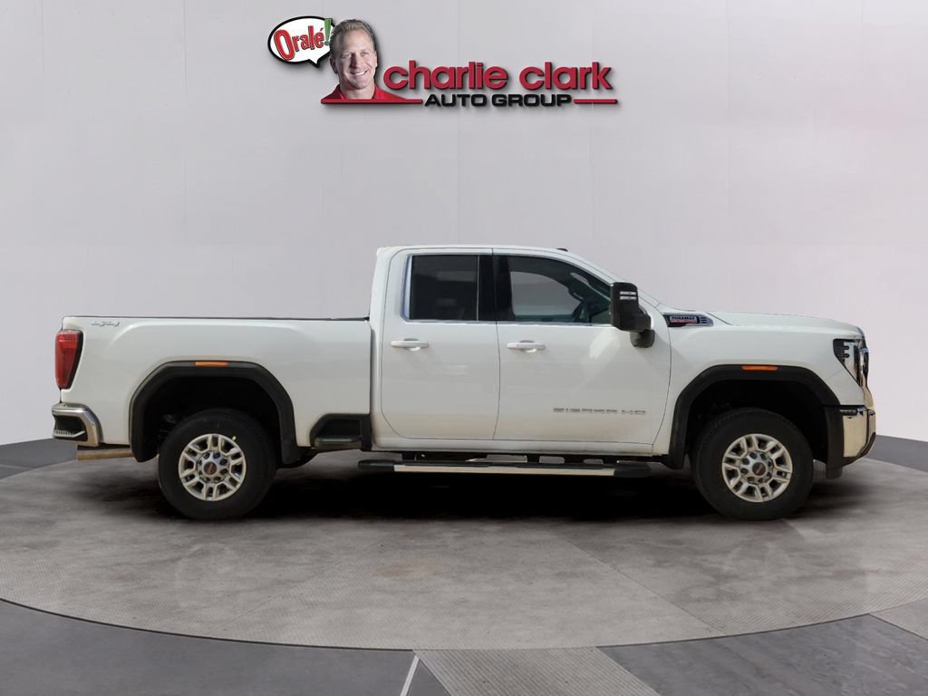 Used 2025 GMC Sierra 2500 SLE AWD/4WD image 6