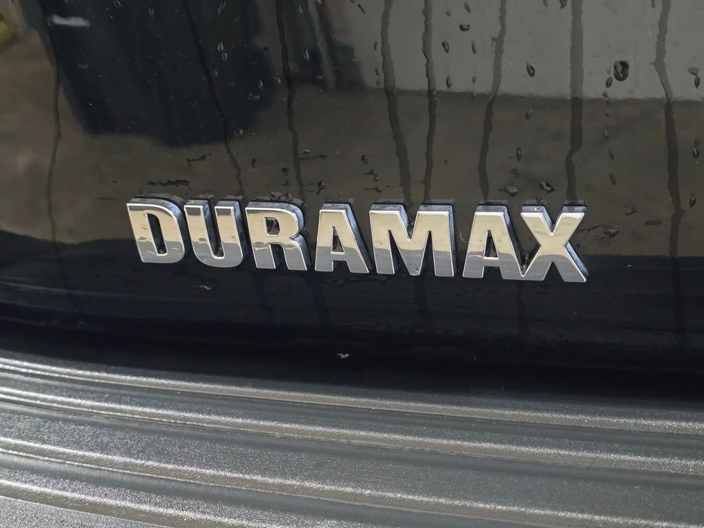 Used 2025 Chevrolet Tahoe RST w/ Comfort Package image 8