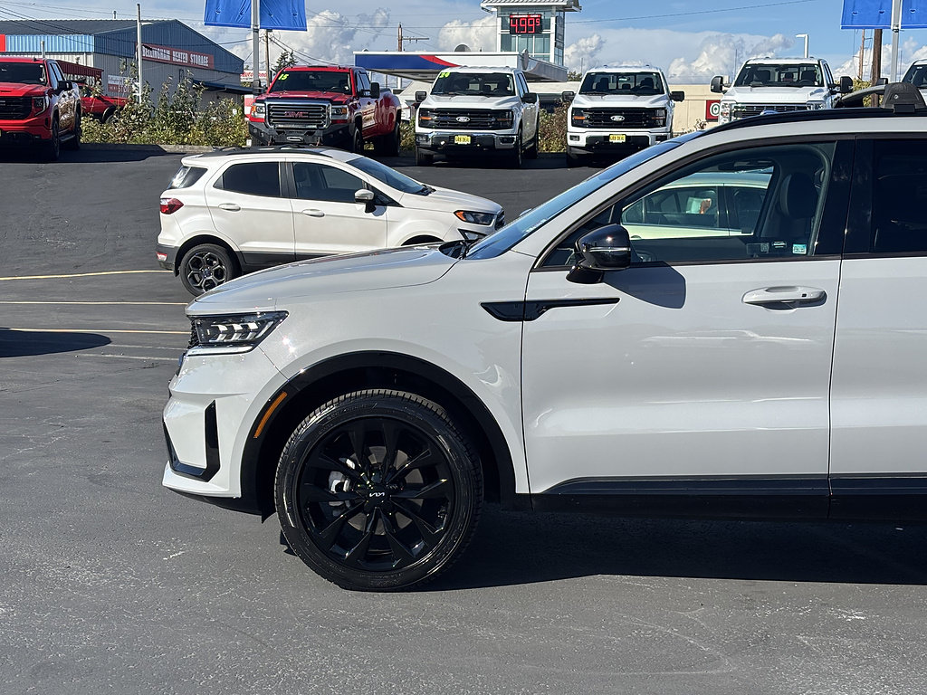 Used 2022 Kia Sorento SX AWD/4WD image 10
