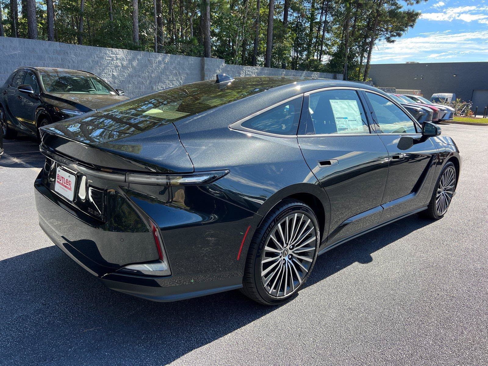 New 2026 Lexus ES 350e w/ Convenience Package FWD image 5