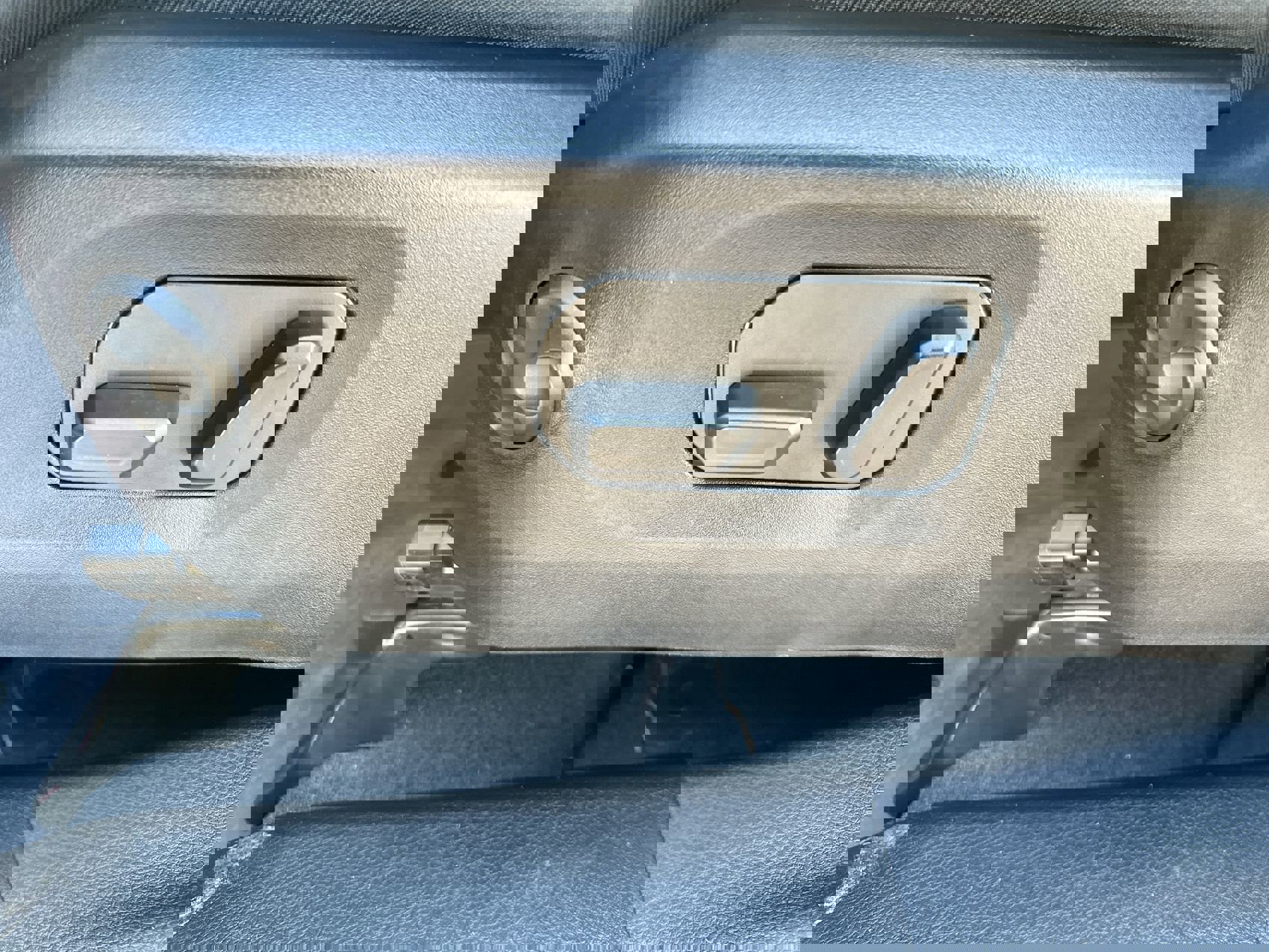 Used 2024 Jeep Gladiator Rubicon image 12