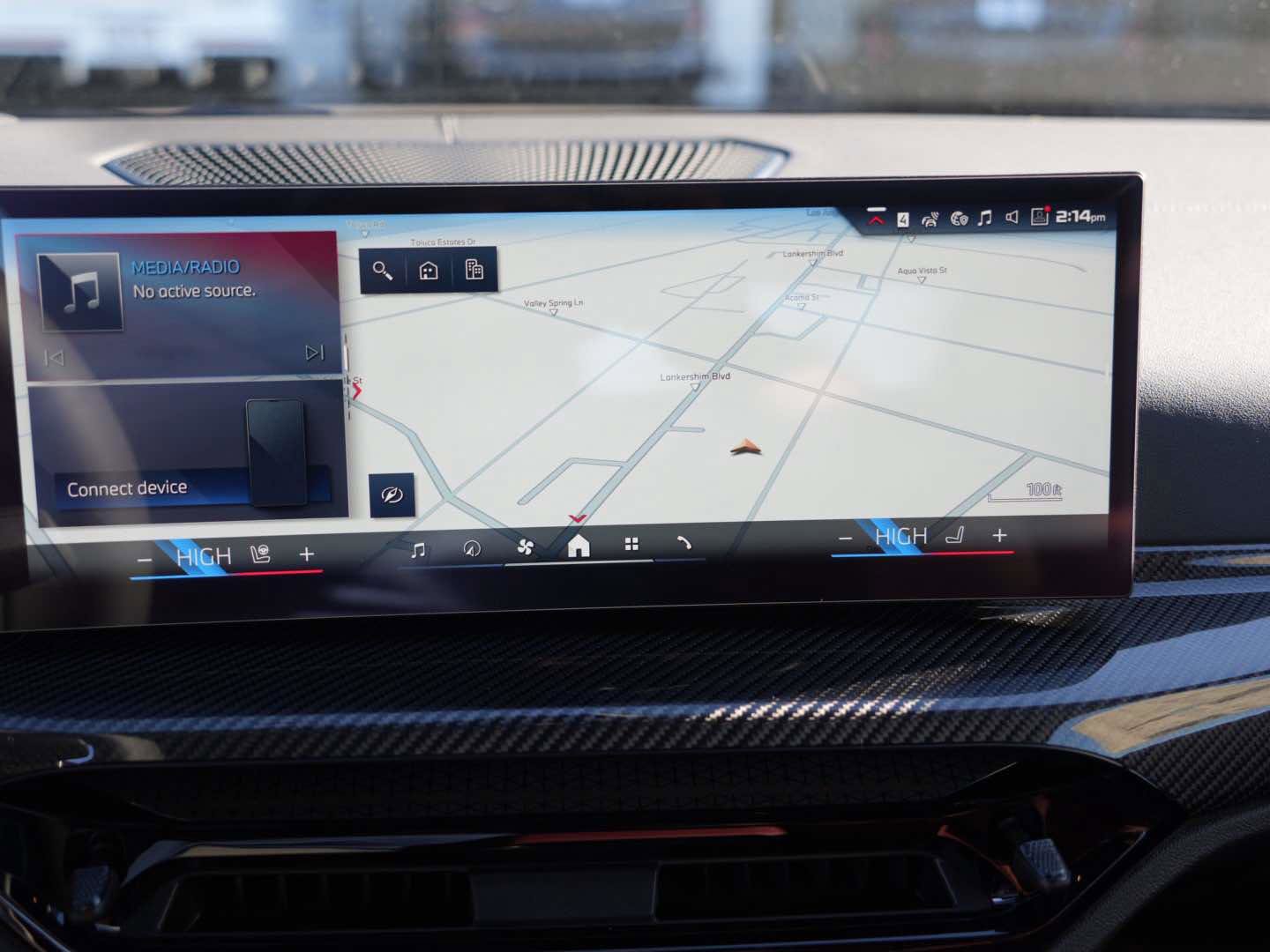 New 2026 BMW M440i Convertible w/ M Carbon Exterior Package RWD image 18