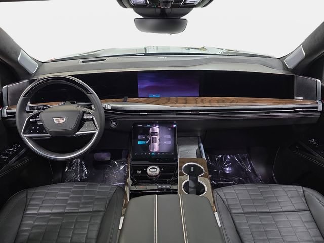 Used 2026 Cadillac Escalade ESV Platinum Sport w/ LPO, Floor Liner Package RWD image 10