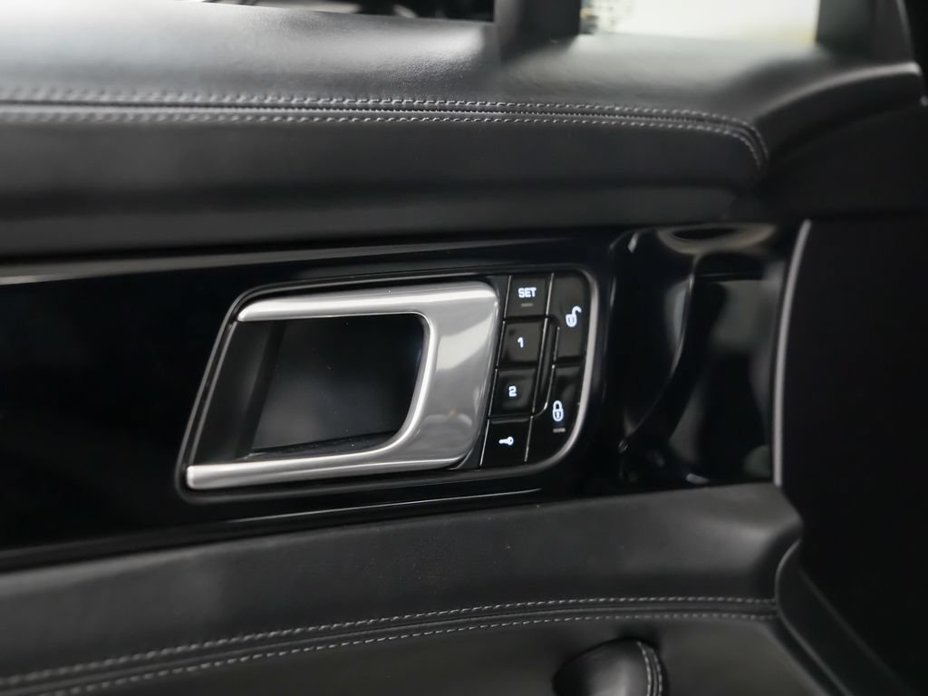 Certified 2018 Porsche Panamera 4S AWD/4WD image 21