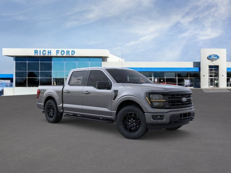 New 2026 Ford F150 XLT w/ Equipment Group 302A MID AWD/4WD image 7