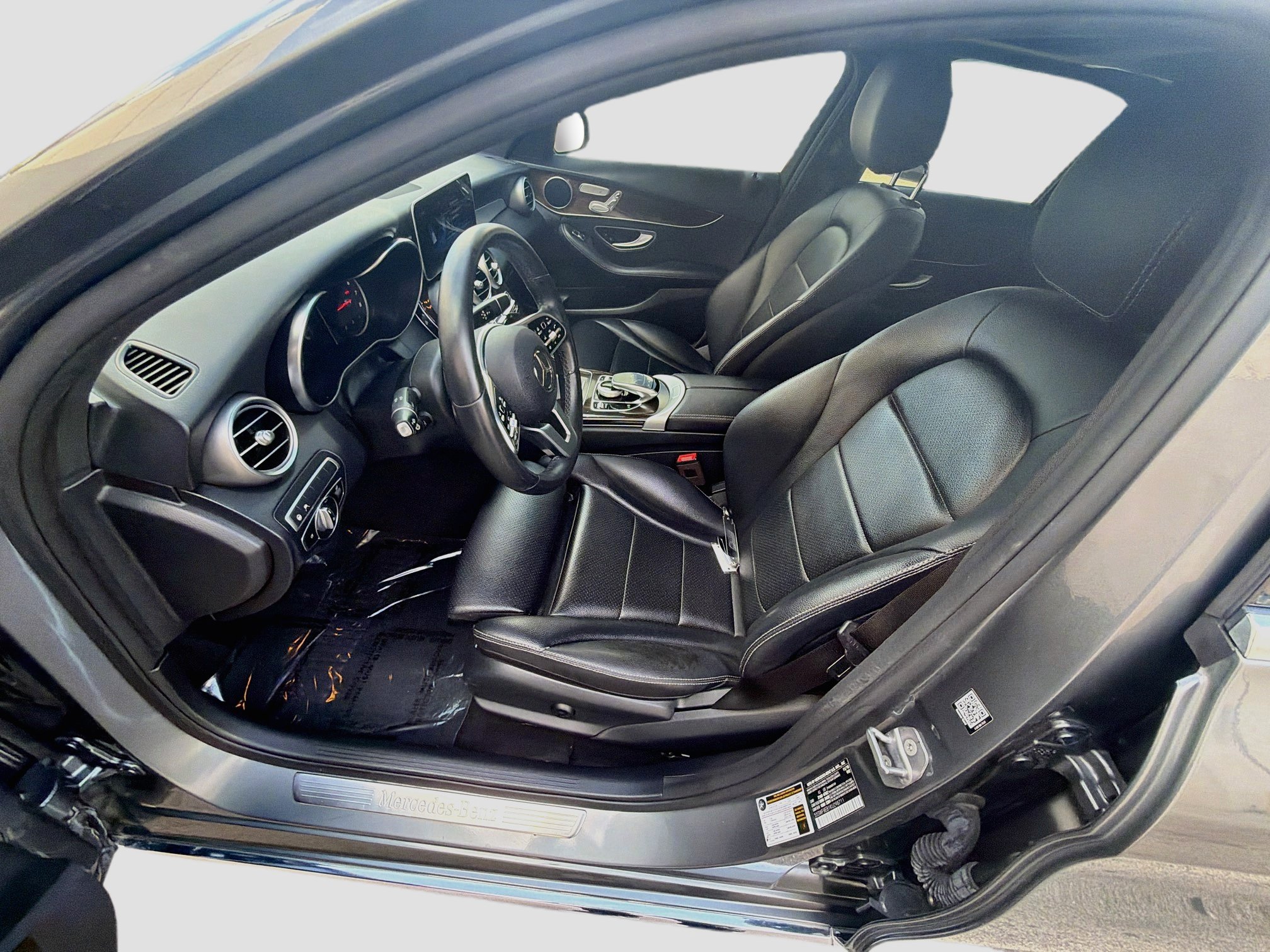 Used 2019 Mercedes-Benz C 300 4MATIC Sedan image 18