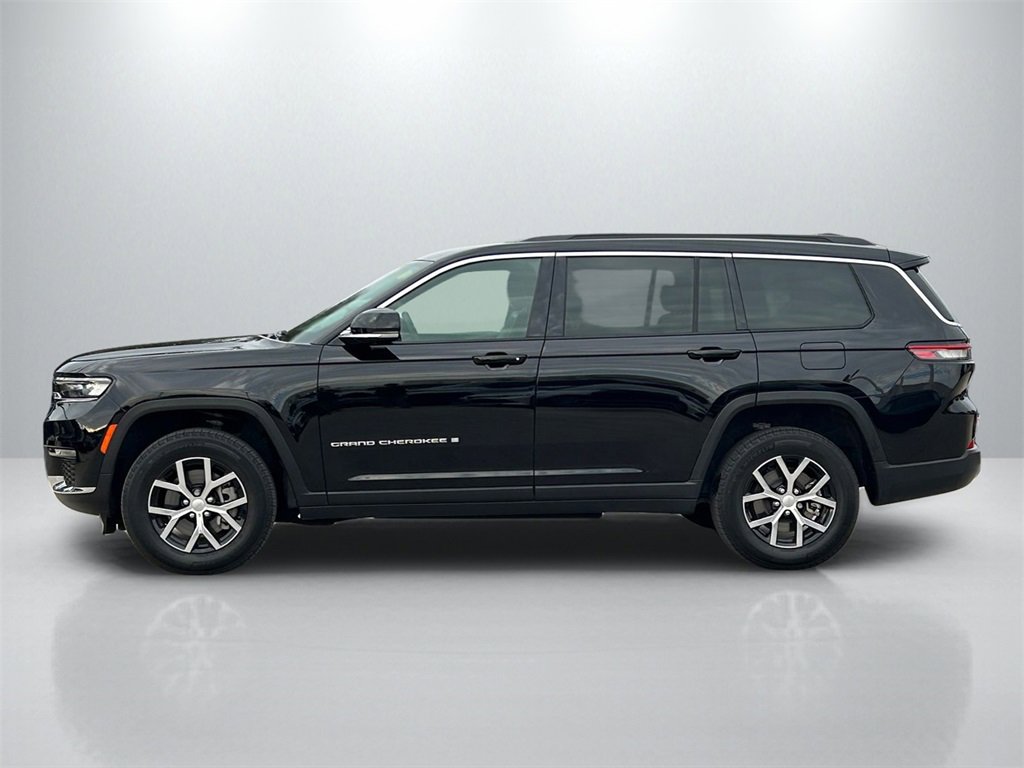Used 2025 Jeep Grand Cherokee L Limited image 8