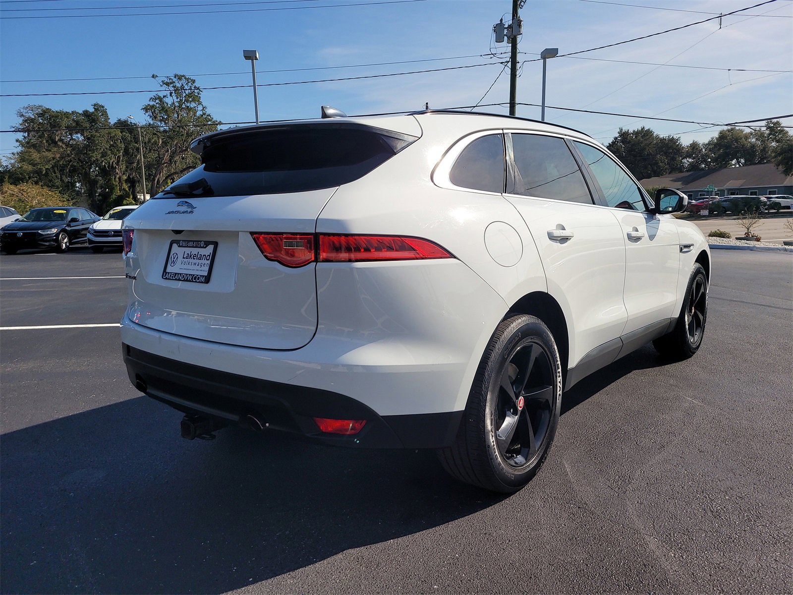 Used 2020 Jaguar F-PACE Premium image 6
