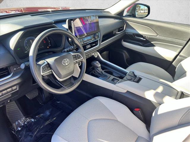 Certified 2025 Toyota Grand Highlander AWD Hybrid image 9