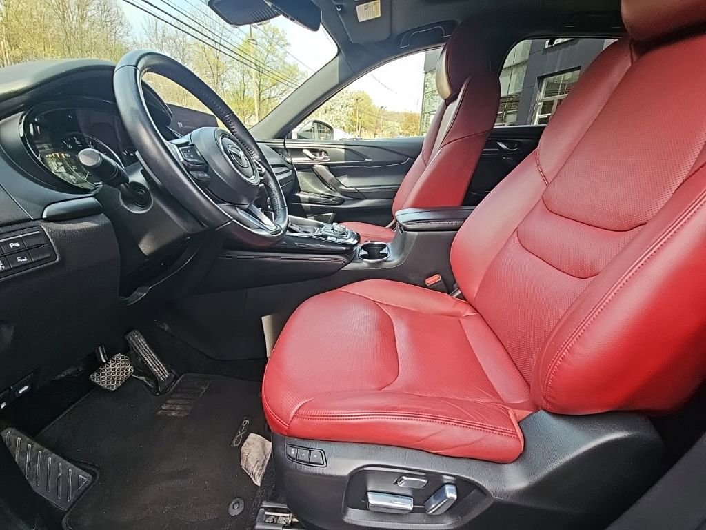 Certified 2023 MAZDA CX-9 Carbon Edition AWD/4WD image 13