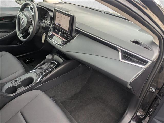 Used 2025 Toyota Corolla LE image 19