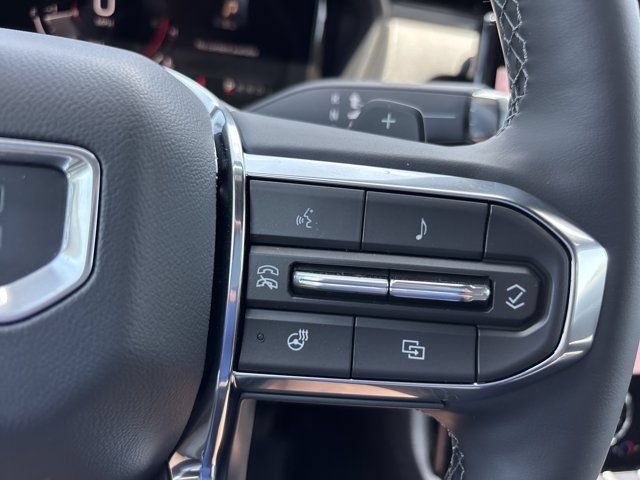 Used 2026 GMC Terrain Elevation w/ Technology Package II AWD/4WD image 27