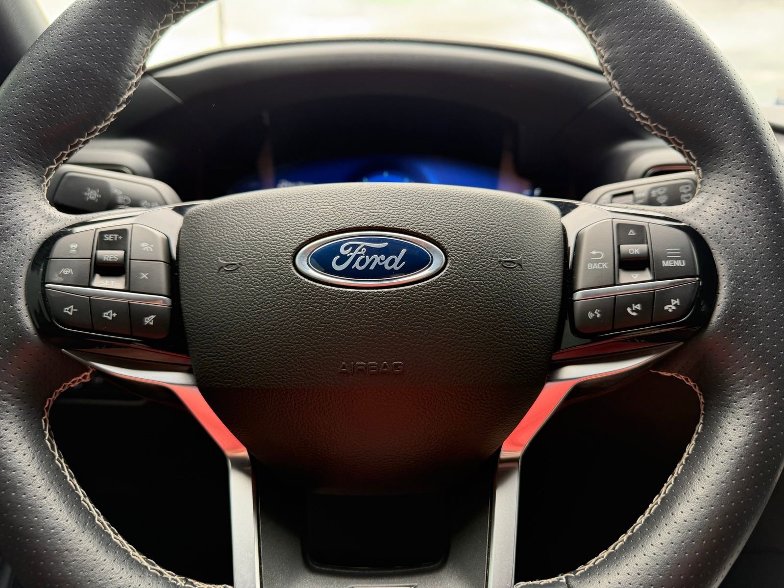 Used 2024 Ford Explorer ST w/ Equipment Group 401A image 17