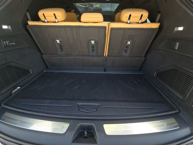 New 2026 Cadillac Escalade IQ Luxury 2 w/ LPO, Floor Liner Package image 35