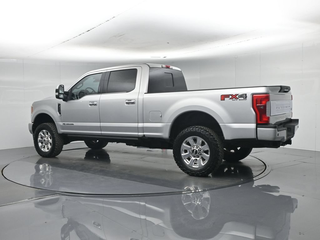 Used 2017 Ford F250 Platinum w/ Platinum Ultimate Package AWD/4WD image 28