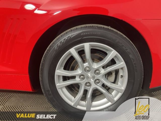 Used 2015 Chevrolet Camaro LT RWD image 22