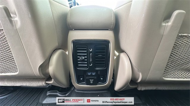 Used 2019 Jeep Grand Cherokee Limited w/ Luxury Group II image 14