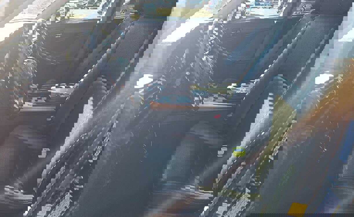 Used 2016 Lexus IS 200t image 3