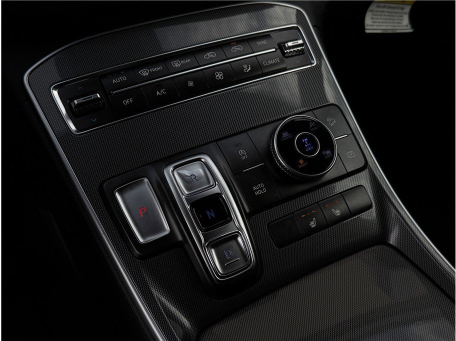 Used 2022 Hyundai Santa Fe SEL w/ Convenience Package image 21