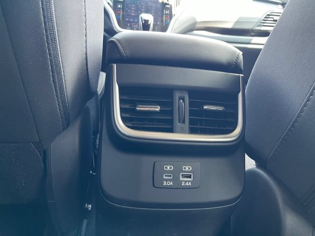 Certified 2025 Subaru Outback Premium AWD/4WD image 18