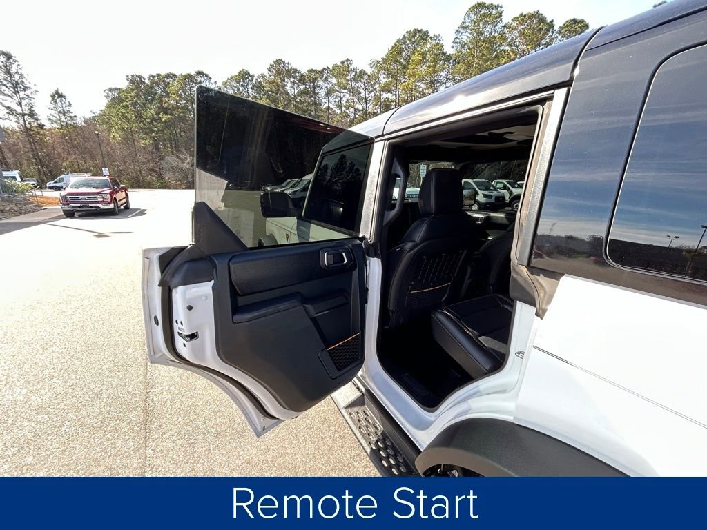 Used 2024 Ford Bronco Badlands image 15