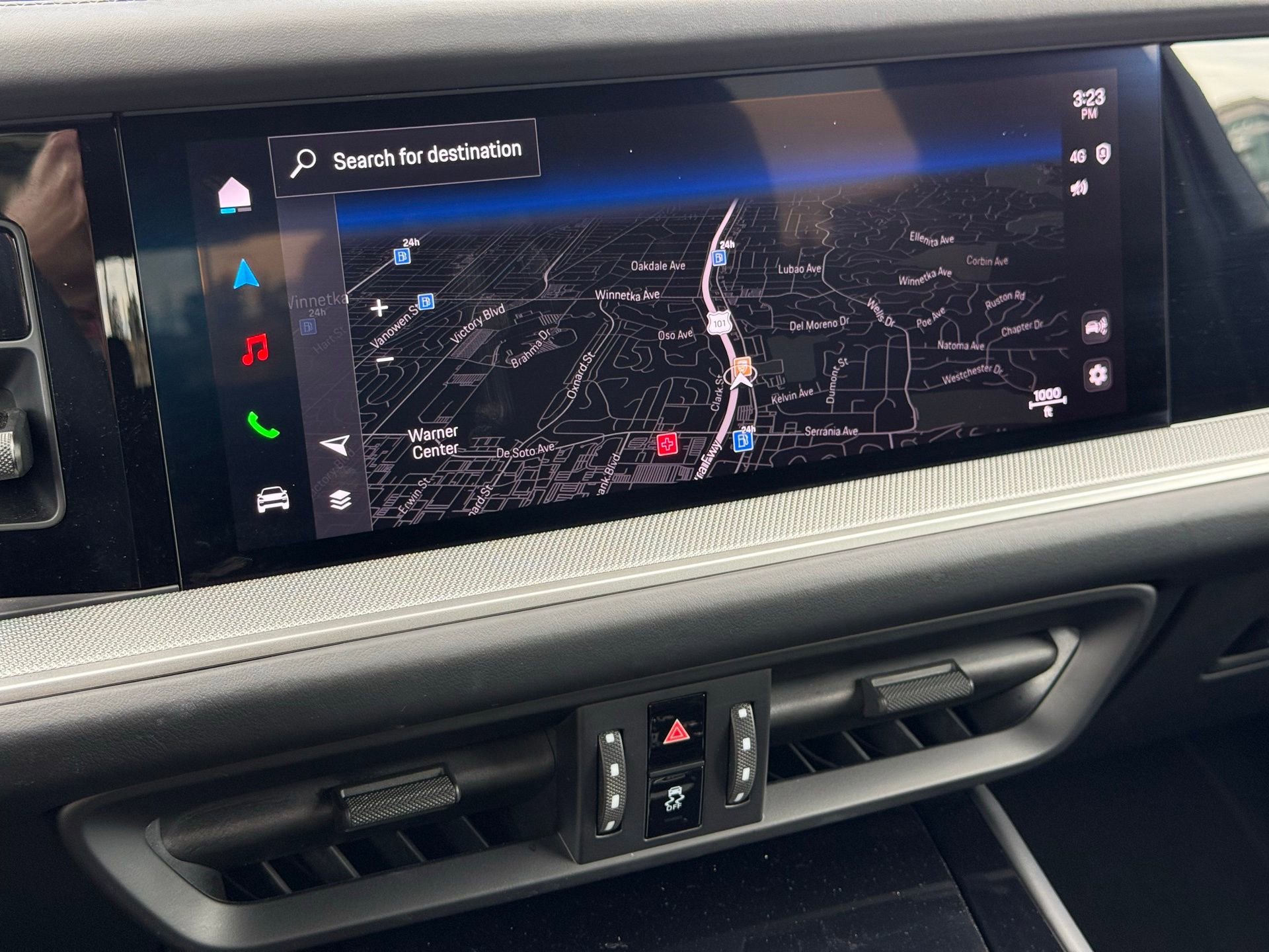 Used 2025 Porsche Cayenne Coupe image 20