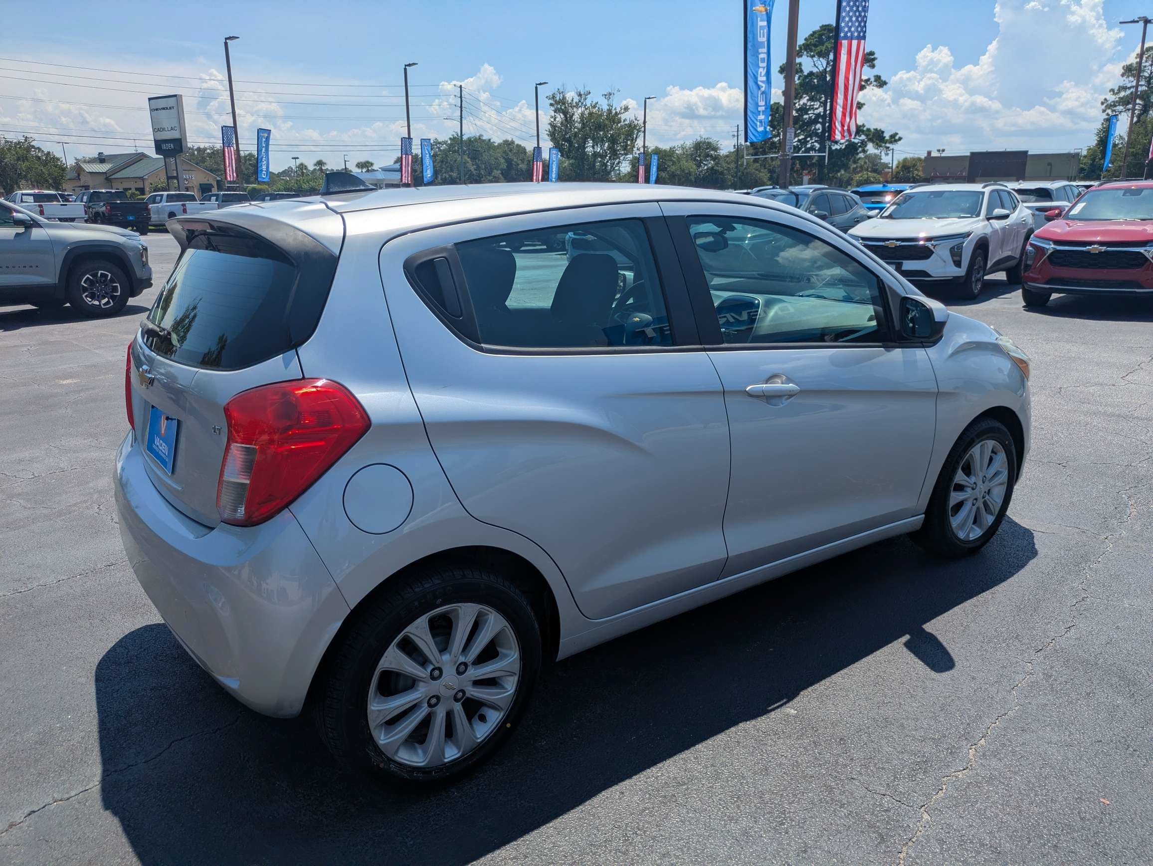 Used 2017 Chevrolet Spark LT FWD image 21