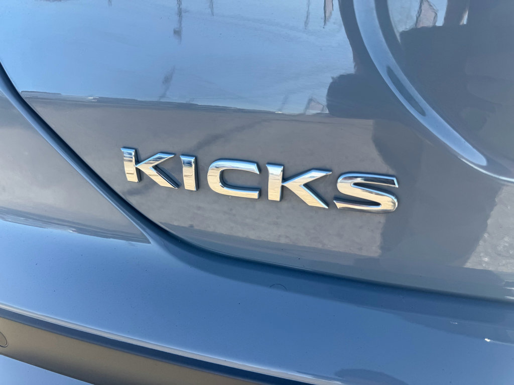Used 2024 Nissan Kicks SV image 14
