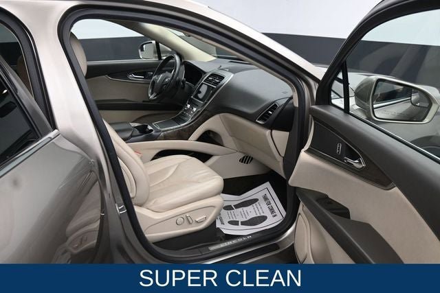Used 2018 Lincoln MKX Select FWD image 13