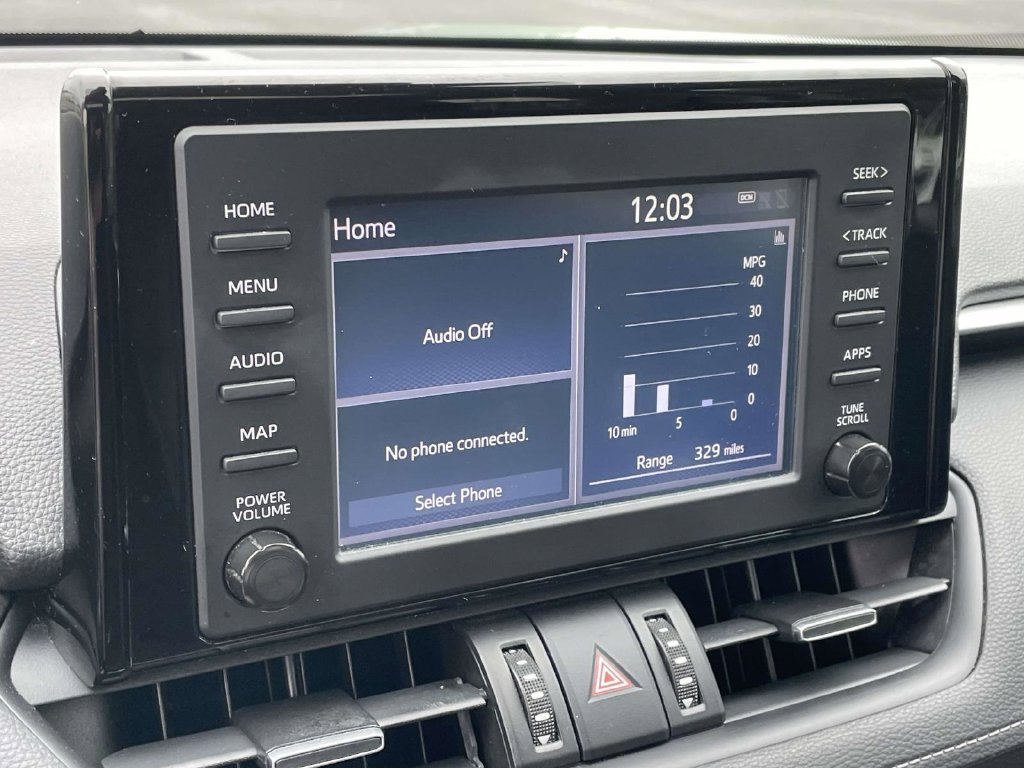 Used 2019 Toyota RAV4 XLE Premium w/ Cold Weather Package FWD image 31