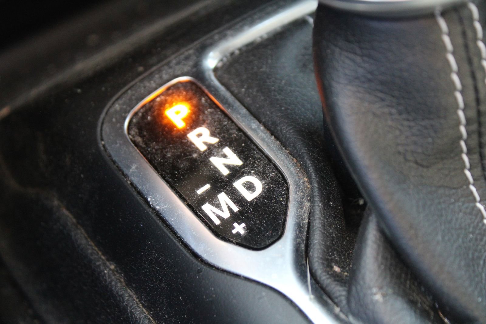 Used 2022 Jeep Wrangler Unlimited Sahara w/ Cold Weather Group image 34