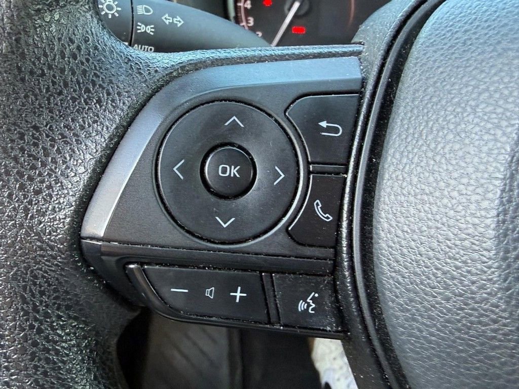 Used 2024 Toyota RAV4 XLE image 17