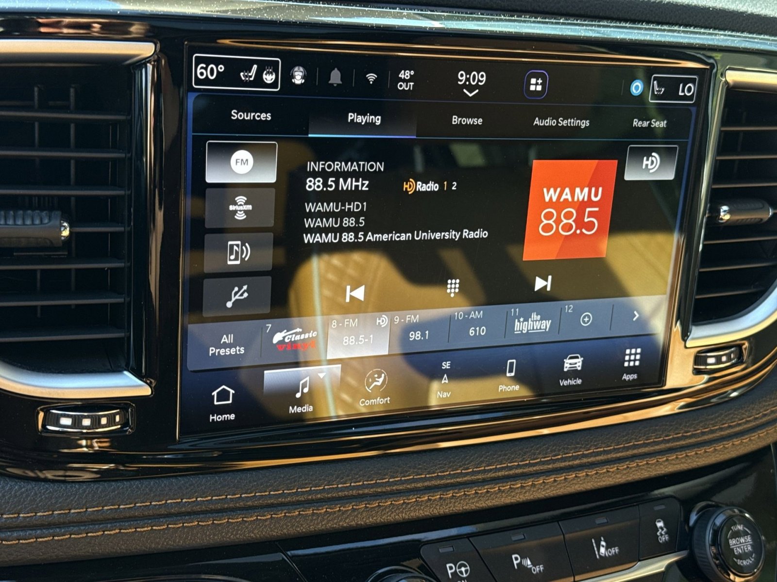 Used 2021 Chrysler Pacifica Pinnacle image 18