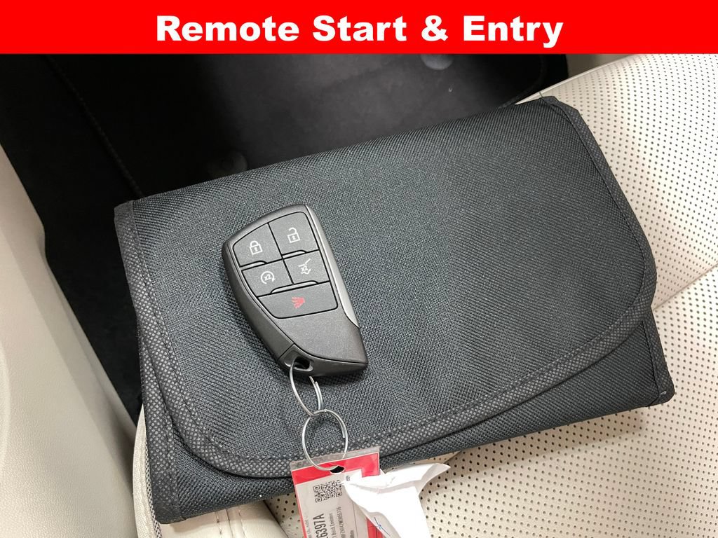 Used 2021 Buick Envision Essence w/ Technology Package I FWD image 7